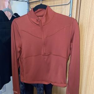 Lululemon cropped half zip jacket, NWOT, size 6